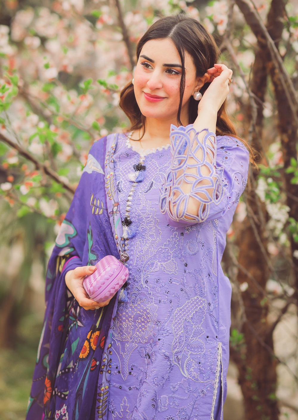 3 Piece - Unstitched Fully Embroided Lawn Fabric With Silk Dupatta MS-04