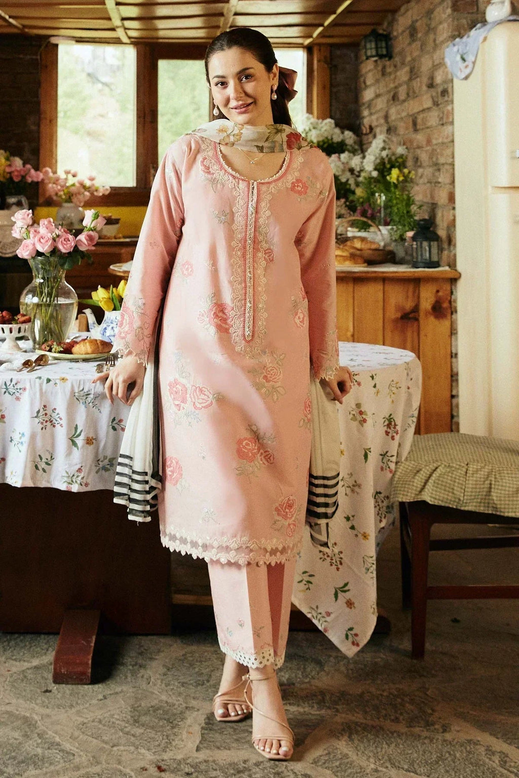 3 Piece - Unstitched Embroidered Lawn Fabric With Silk Dupatta