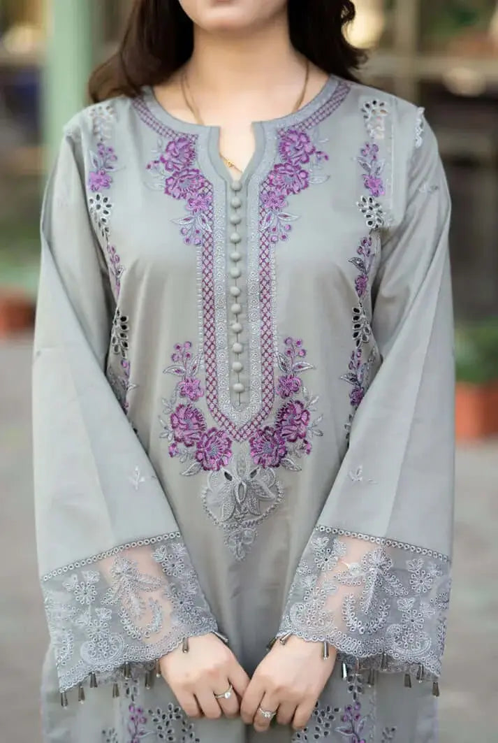 3 Piece Unstitched Heavy Embroidered Lawn Suit ( Four-sided Embroidered Chiffon Dupatta )
