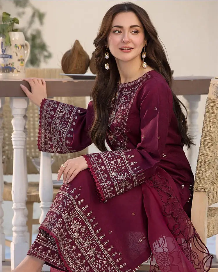 3 Piece Unstitched Heavy Embroidered Lawn Suit ( Four-sided Embroidered Organza Dupatta )