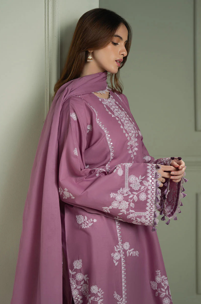 3 Piece - Unstitched Fully Embroidered Lawn Fabric CS-900
