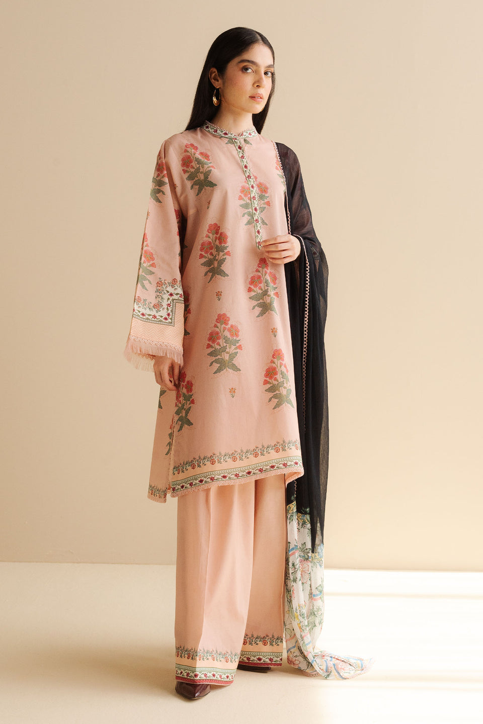 3 Piece - Unstitched Digital Printed Lawn Fabric MB-490