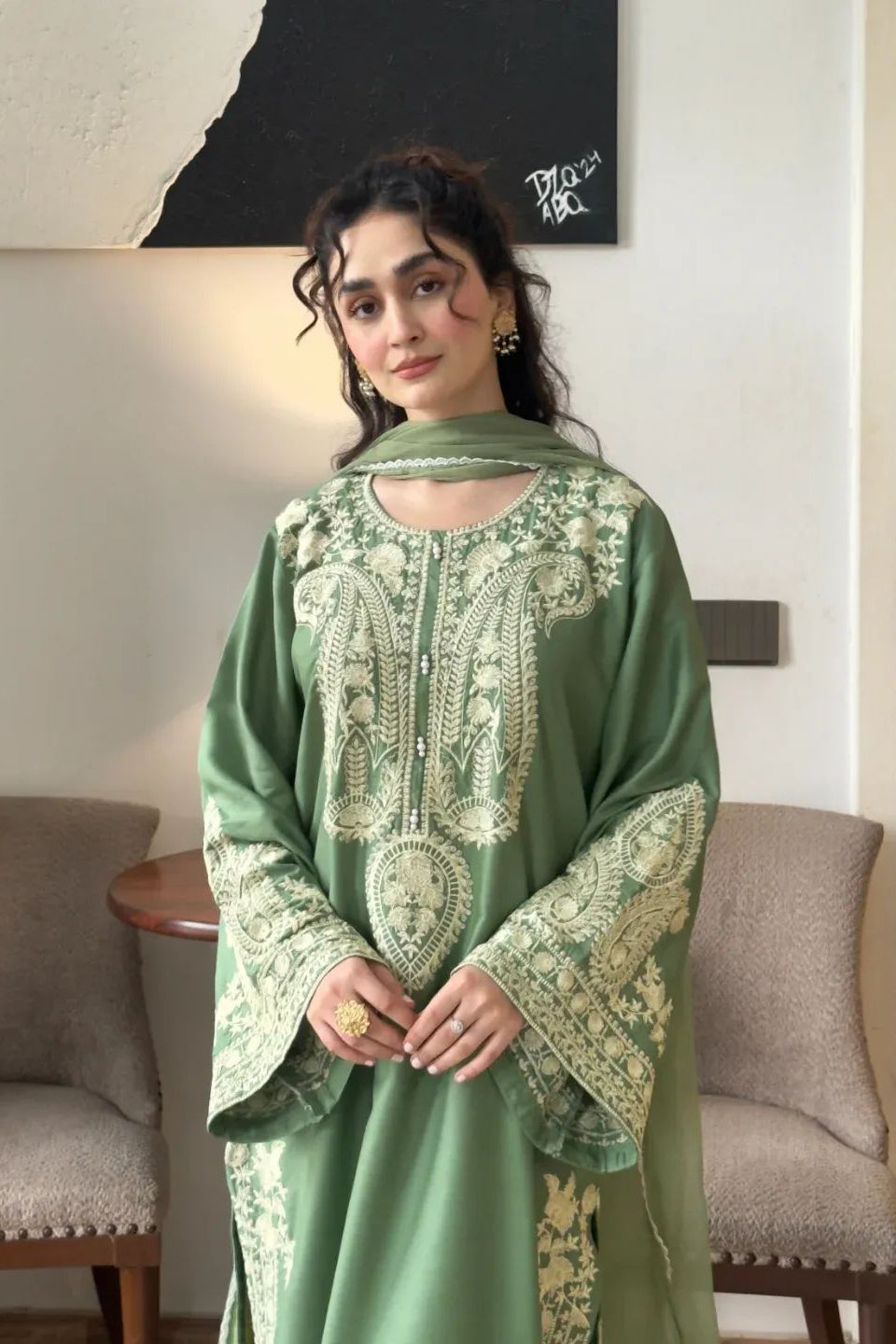 3 Piece - Unstitched Embroidered Lawn Fabric MR-2740