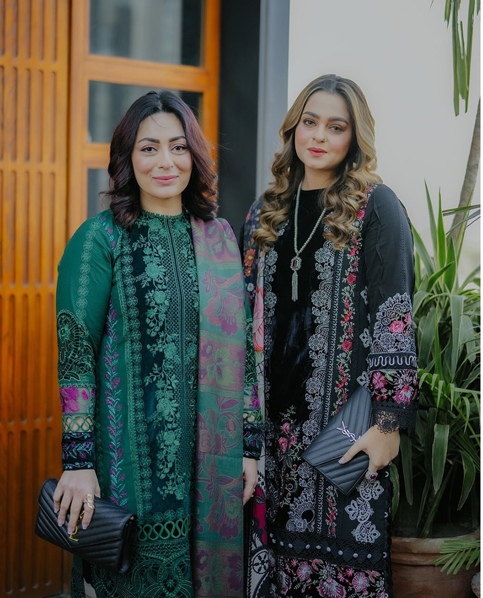 3 Piece - Unstitched Fully Embroidered Lawn Fabric SP-2565