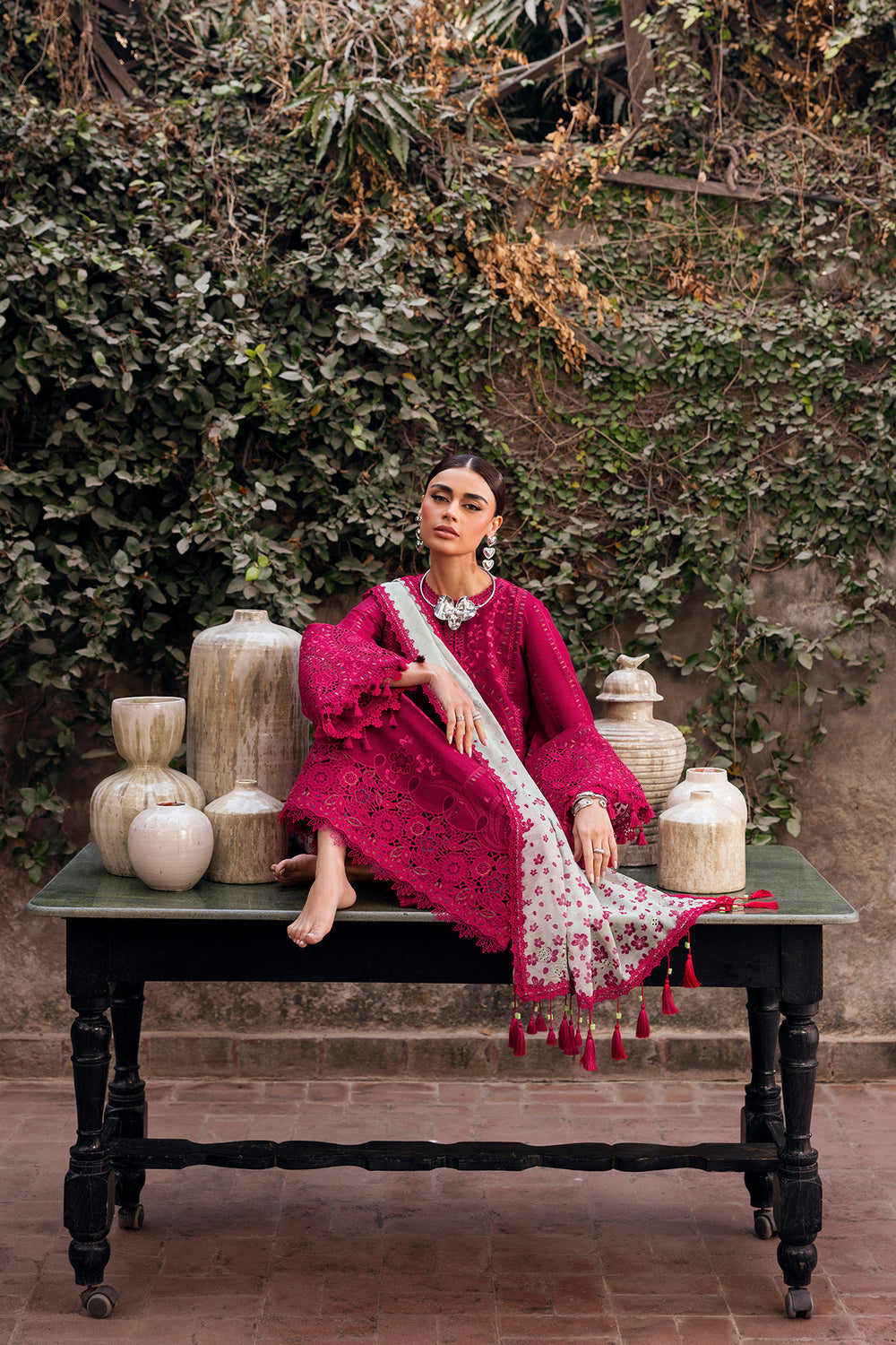 3 Piece - Unstitched Luxury Embroidered Lawn Fabric JZ-2760