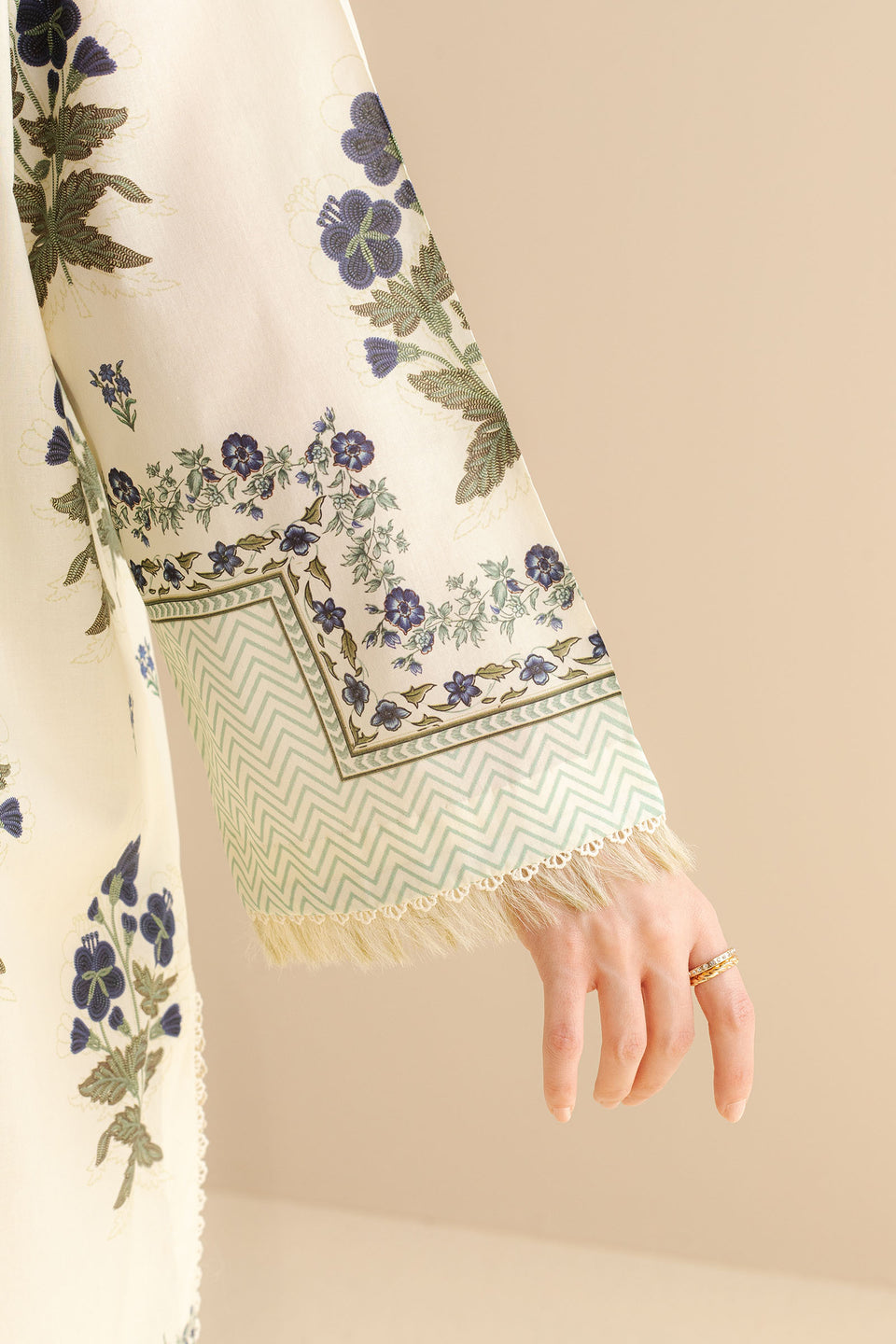 3 Piece - Unstitched Digital Printed Lawn Fabric CO-492