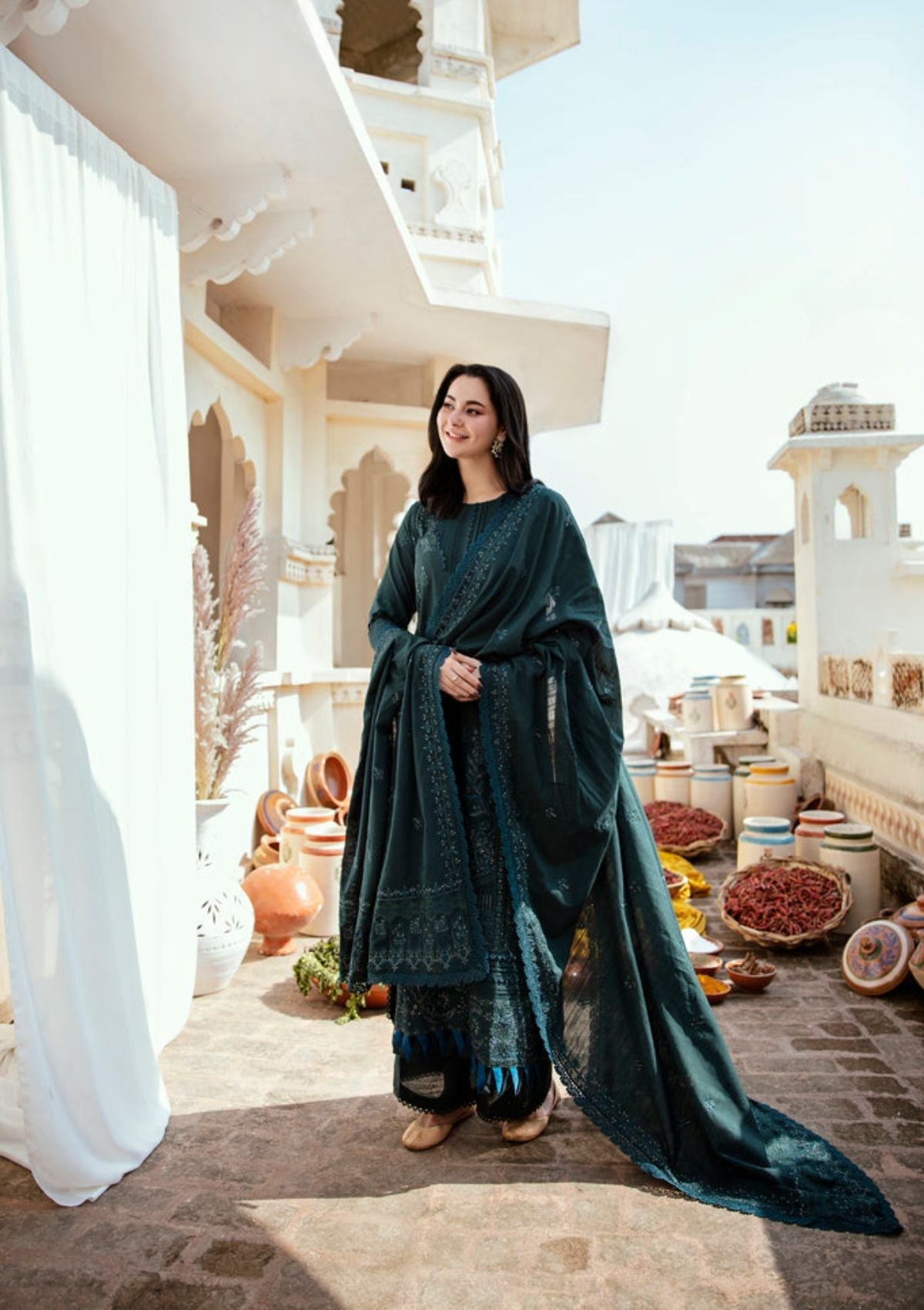 3 Piece - Unstitched Fully Embroidered Lawn Fabric MB-935