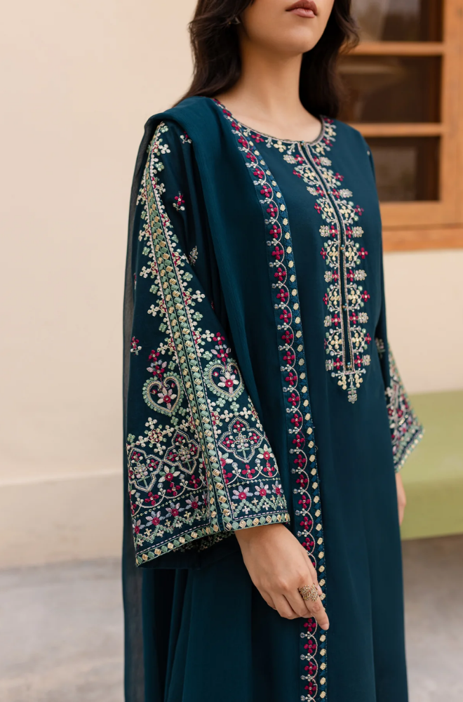 3 Piece - Unstitched Fully Embroidered Lawn Fabric LM-585