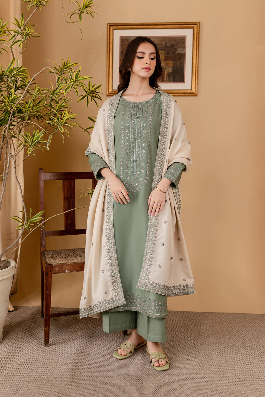 3 Piece - Unstitched Fully Embroidered Lawn Fabric RP-600